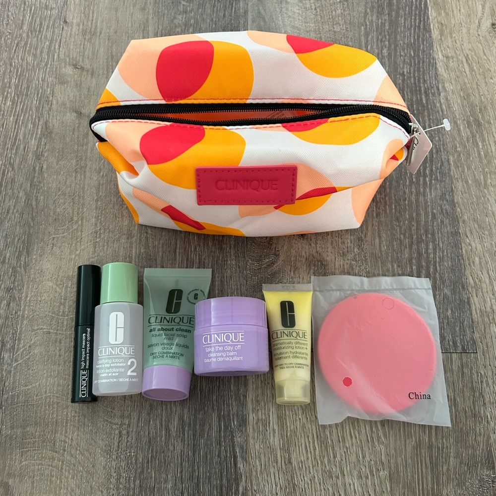 NWT Clinique 7 Piece Set Makeup Skincare Lot